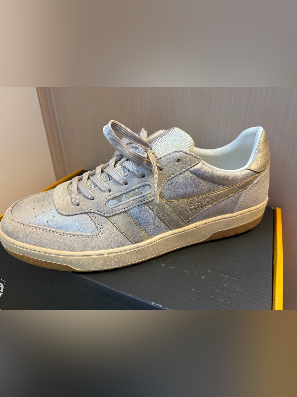 Gola Hawk Shimmer Womens Light Cream Suede & Leather Sneaker